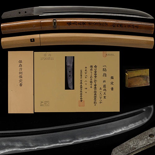 紀州徳川家伝来 和歌山882番 映り立ち金筋掛る名品 一尺一寸八分 保存刀剣