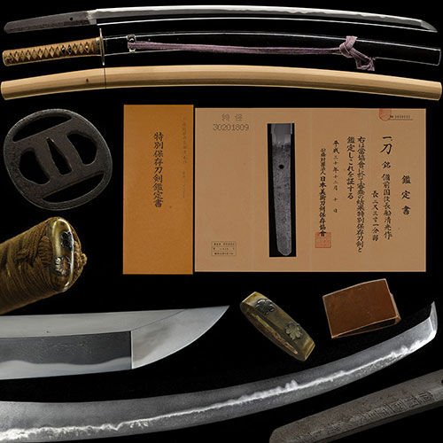 刀 備前国住長船清光作 逆足入り金筋頻りに掛る傑作 身幅3.3cmの豪壮刀 二尺三寸一分