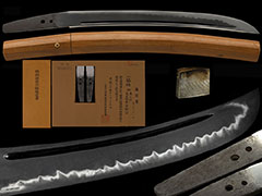 寸延び短刀 兼久 天正二十年八月十六日 身幅3.1cm金筋沸筋掛る名品 一尺一寸三分